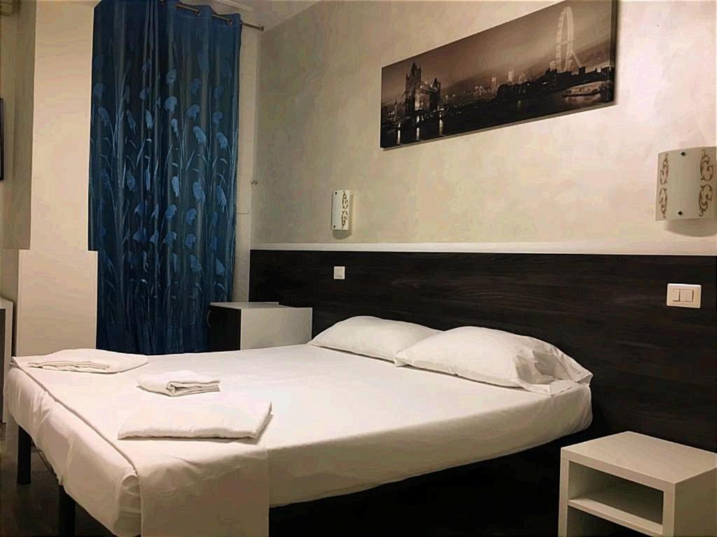 Tiburtina Hotel Holiday Рим Екстериор снимка